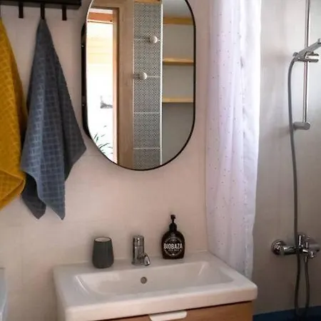 Lovely Loft Studio W Patio & Garden *